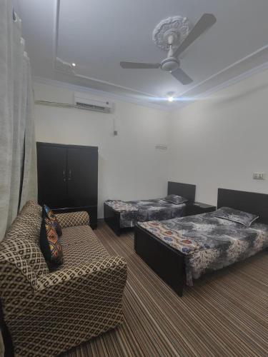 New monal guest house - image 7