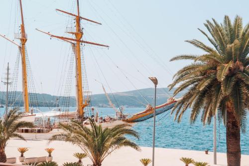 Hotel Pine - image 11