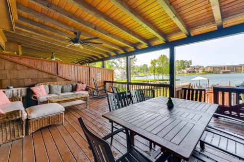 Lakefront Dadeville Villa with Deck and Private Dock! in Dadeville, USA