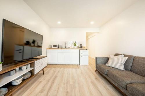 Brand New Studio Apartment in Great Neighborhood in Colorado Springs, USA