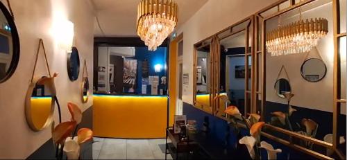 Előcsarnok, HOTEL LE SAINT QUENTIN in Szentquentin