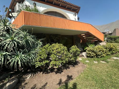 Casa de Campo Condominio El Pueblo-Santa Clara,Ate in 利馬郊區