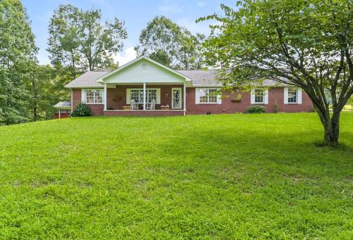 Farm House at the Winery in Crossville, TN in Woody (TN)