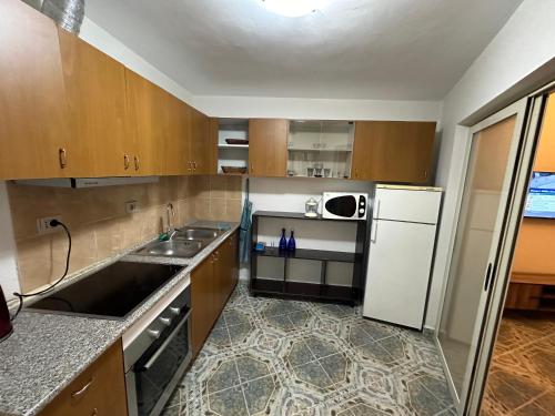 Konyha, Tirana Lemon Breeze Hostel in Tirana Városközpont