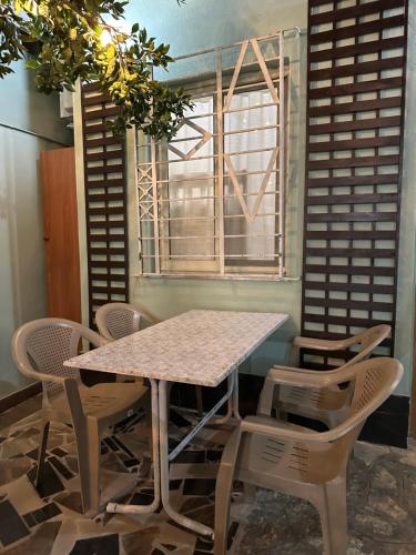 Létesítmények, Tirana Lemon Breeze Hostel in Tirana Városközpont