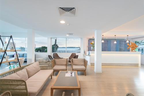 Lobby, Hotel Atolon & Kaafu Beach Club in Son Servera
