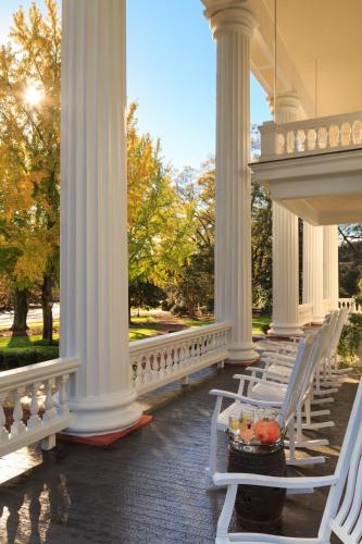 The Twelve Oaks Bed & Breakfast - image 7