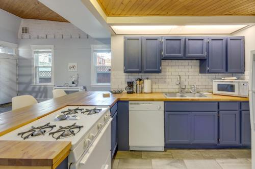Cozy Boho-Chic Loft about 2 Mi to Downtown Cincinnati in Cincinnati, USA