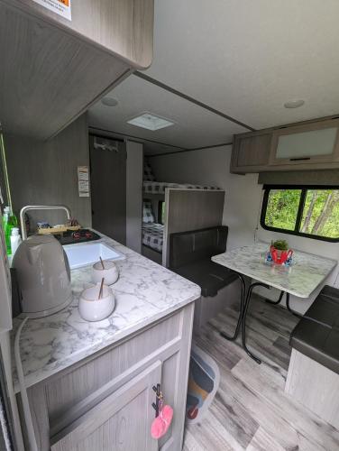 Cozy Camper RV in Statesville in Statesville, USA
