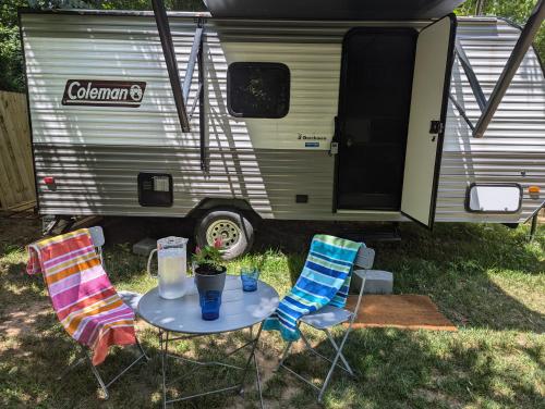 Cozy Camper RV in Statesville in Statesville, USA