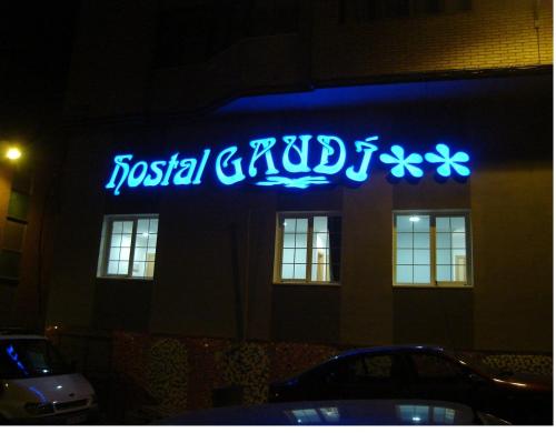 Hostal Gaudi Cuenca - image 12
