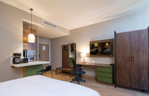 Staybridge Suites - Guadalajara Novena by IHG