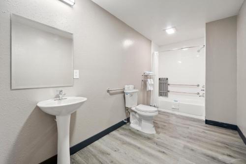 Southern Suites Columbus - image 3