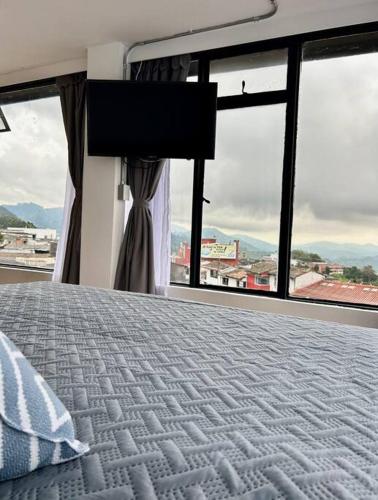 Open Sky in Palogrande