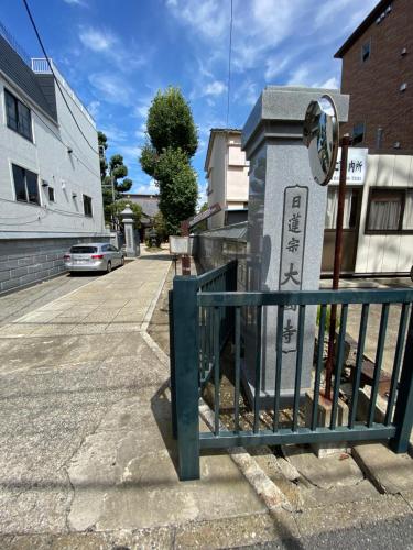 One-Bedroom Apartment image 1
