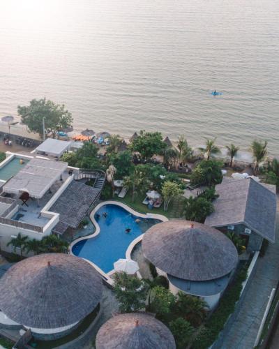 Exterior view, Villa Suerte in Bandengan