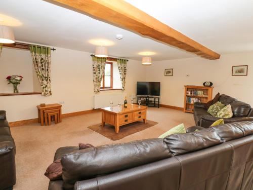 Riddings Barn - image 4