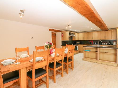 Riddings Barn - image 5