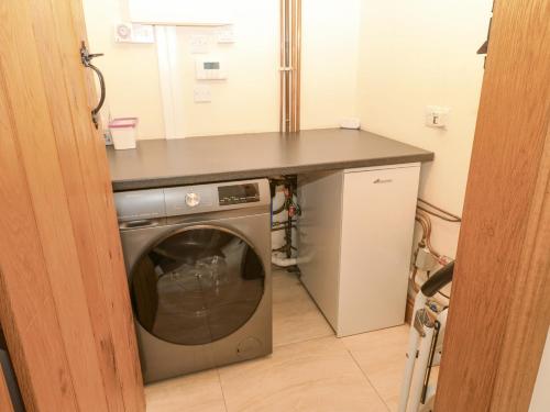 Riddings Barn - image 7