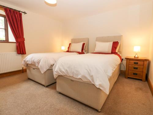 Riddings Barn - image 14