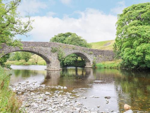 Riddings Barn - image 10