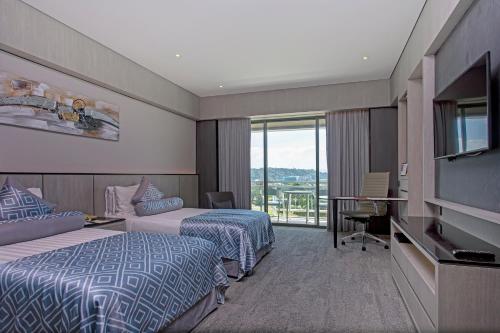 room detail thumbnail 1