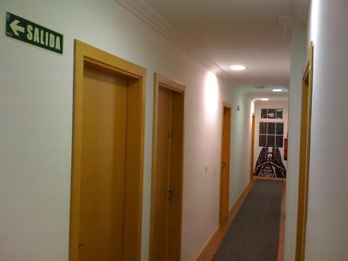 Hostal Gaudi Cuenca - image 6