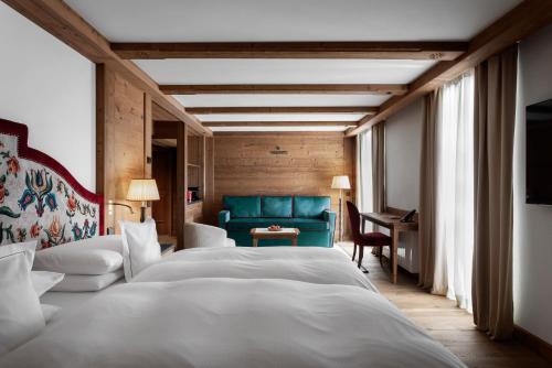 room detail thumbnail 0