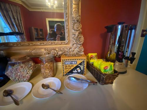 Ellstanmor Guesthouse Cooma = 엘스탄모어 게스트하우스 쿠마