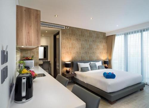 Absolute Twin Sands Resort & Spa Room Type - Deluxe Studio