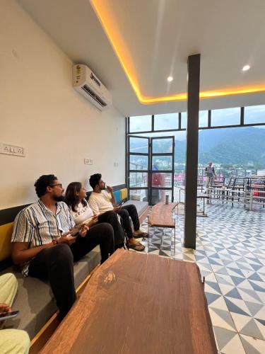 Étterem, Joey's By The Ganges in Laxman Jhula