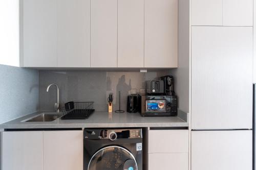 Bespoke Holiday Homes - Mag Eye Residence - main image