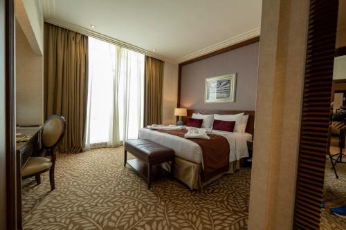 room detail thumbnail 0