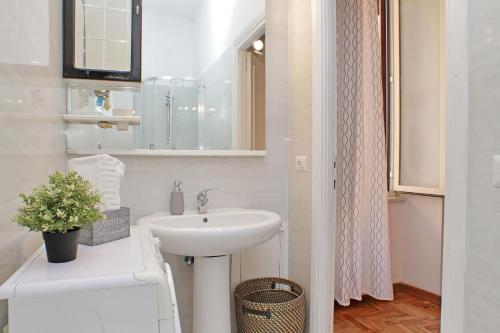BNB - Lante Apartment - image 7