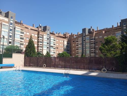 Swimming pool, Madrid Las Tablas apartments in Fuencarral-El Pardo