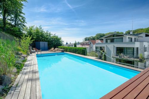 Exterior view, Villa Paula in Sellin - Penthouse mit Kamin und Dachterrasse in Ostseebad Sellin