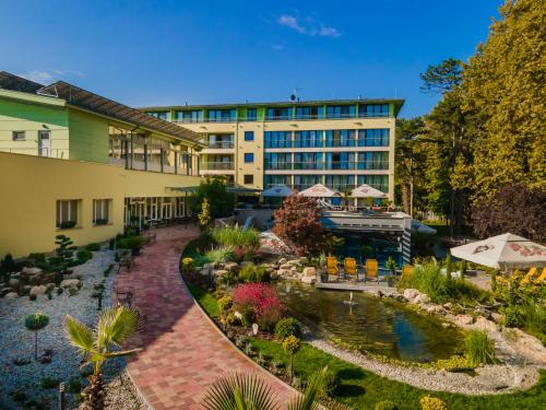Sungarden Wellness & Family Hotel - image 10