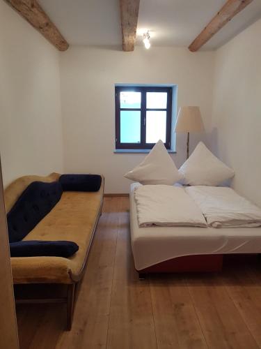 Ferienwohnung Kreuzberg Ferienwohnung Kreuzberg