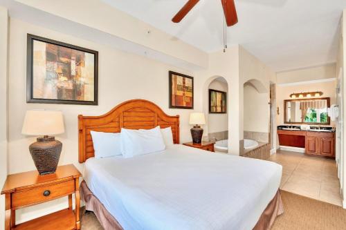 2BR Resort Suite - Fountain View Private Balcony thumb 4