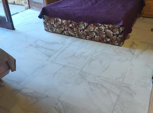 Big Terrace Apartment - image 3