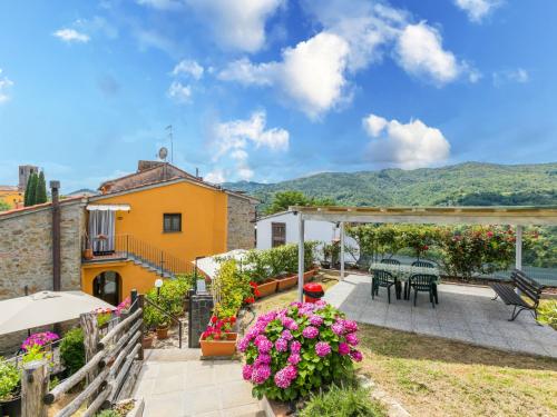 Holiday Home Poggetto Pellegrini by Interhome in Pescia