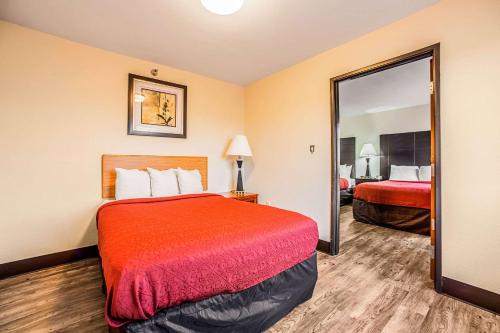 Quality Inn Carbondale University area - image 20