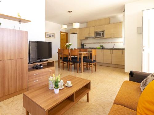 Holiday Home Flamenc 3 by Interhome in Riumar