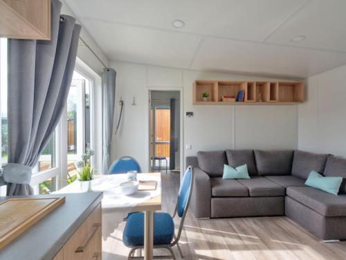 Holiday Home Tiny Haus Ingrid by Interhome in Beilngries