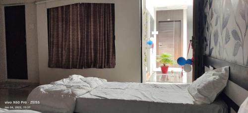 . Hotel Tulsi Inn