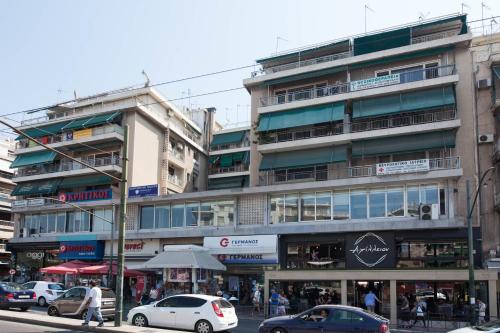 Modern 1 Bd Balcony Apt Near Metro in Kato Patisia - image 4