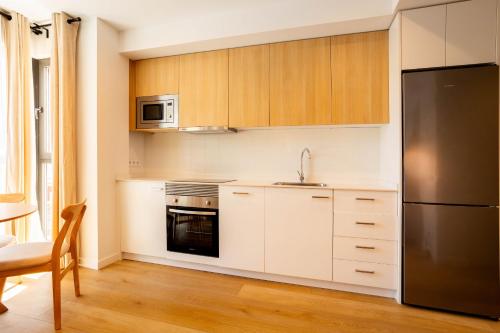 One-Bedroom Apartment V image 10