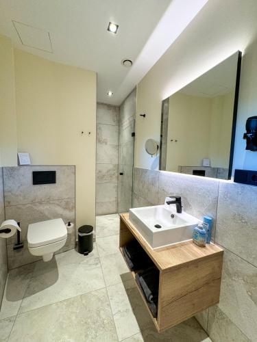 Veenland Hotel Room Type - Hotel Room Comfort