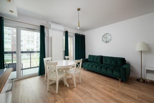Bemowo Narwik Deluxe Studio by BookingHost, Warszawa