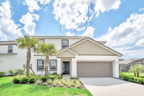 Family Resort - 6BR Mansion - Private Pool Home Theater BBQ and More - image 14